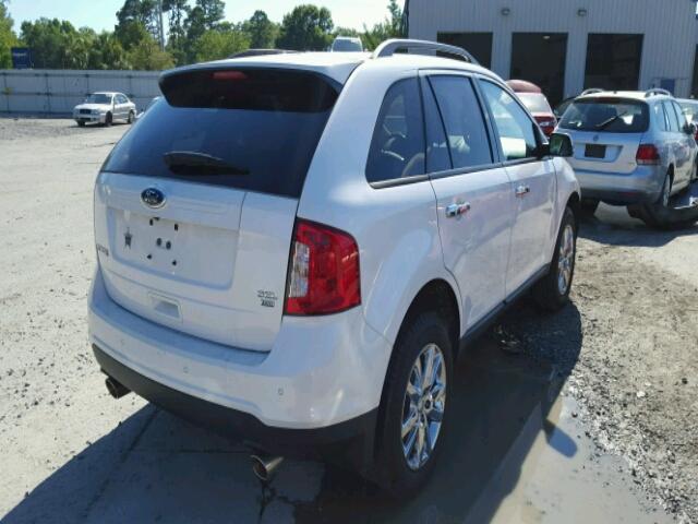 2FMDK4JC3DBC20843 - 2013 FORD EDGE WHITE photo 4