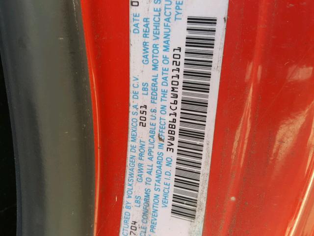 3VWBB61C6WM011201 - 1998 VOLKSWAGEN NEW BEETLE 红色 照片 10