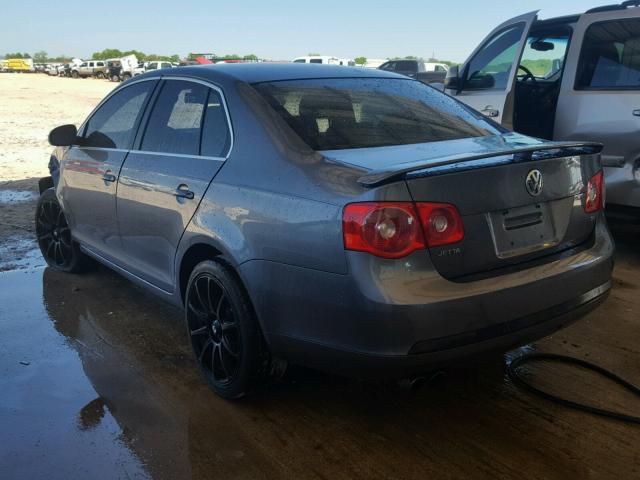 3VWSF71K05M638492 - 2005 VOLKSWAGEN NEW JETTA GRAY photo 3