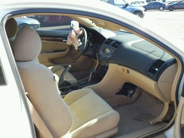 1HGCM72306A017886 - 2006 HONDA ACCORD LX WHITE photo 5