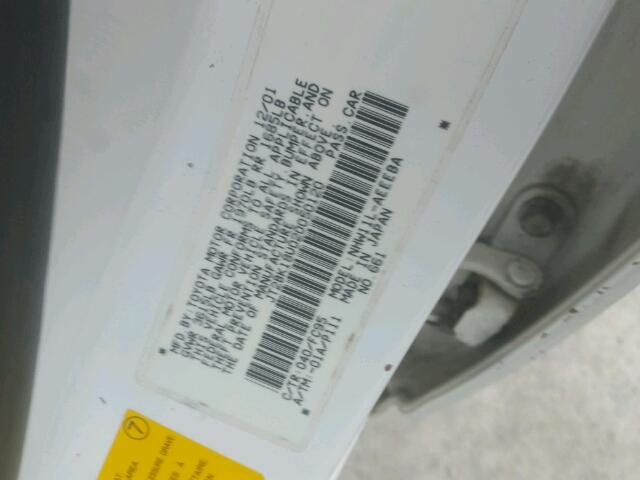 JT2BK18U020050120 - 2002 TOYOTA PRIUS WHITE photo 10