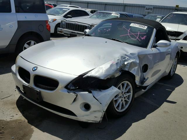 4USBT33493LS47191 - 2003 BMW Z4 2.5 SILVER photo 2