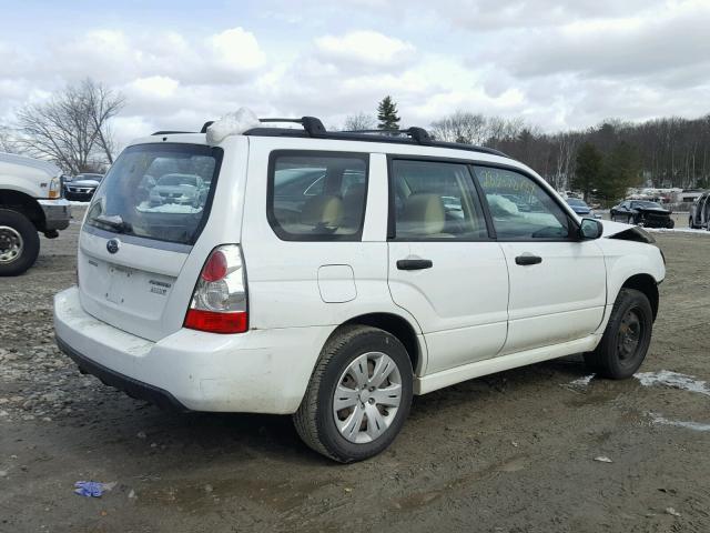 JF1SG63648H727491 - 2008 SUBARU FORESTER 2 WHITE photo 4