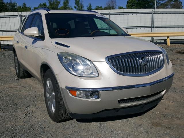 5GAKRBED4BJ335623 - 2011 BUICK ENCLAVE CX WHITE photo 1