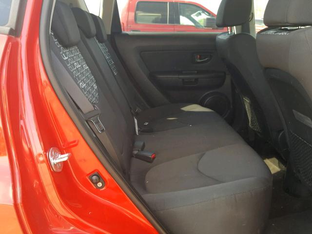 KNDJT2A2XA7107878 - 2010 KIA SOUL + RED photo 6