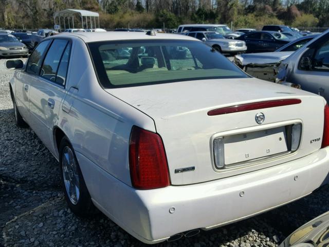 1G6KF57994U243980 - 2004 CADILLAC DEVILLE DT WHITE photo 3