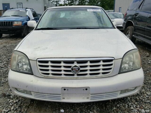 1G6KF57994U243980 - 2004 CADILLAC DEVILLE DT WHITE photo 9