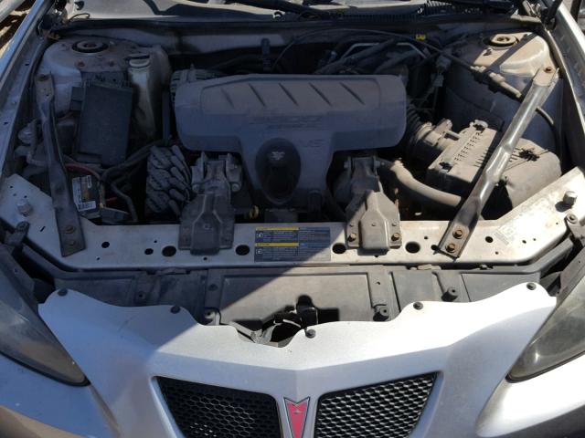 2G2WP552X61120581 - 2006 PONTIAC GRAND PRIX 银色 照片 7