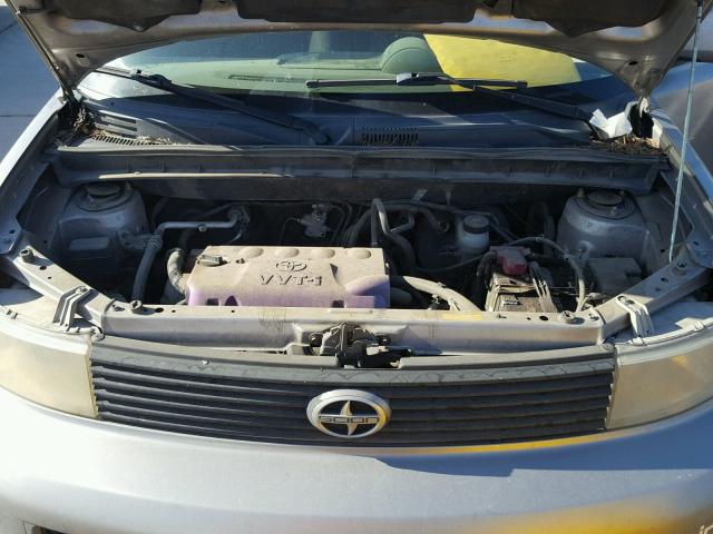 JTLKT334464046128 - 2006 TOYOTA SCION XB SILVER photo 7