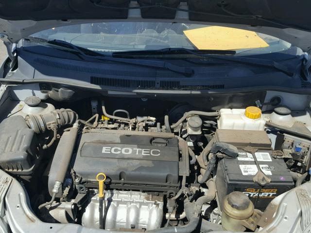 KL1TD66E79B315703 - 2009 CHEVROLET AVEO LS SILVER photo 7