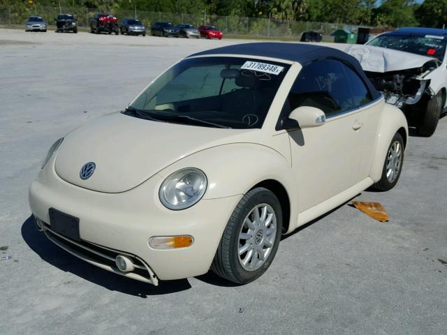 3VWCM21Y04M305631 - 2004 VOLKSWAGEN NEW BEETLE CREAM photo 2