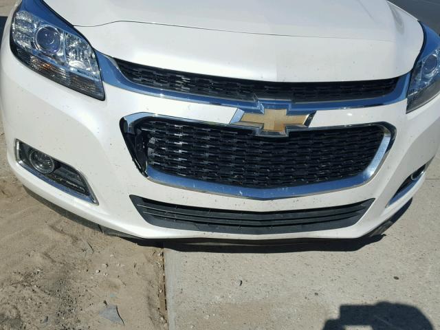 1G11E5SA2GF122674 - 2016 CHEVROLET MALIBU LIM 白色 照片 9