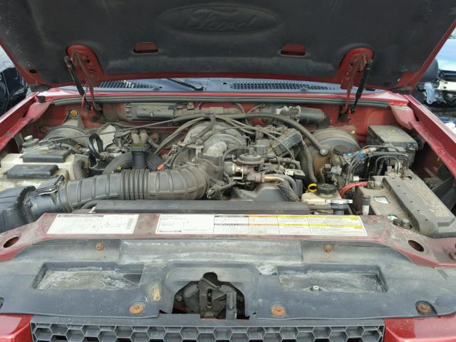 1FMYU70E11UC32186 - 2001 FORD EXPLORER S RED photo 7