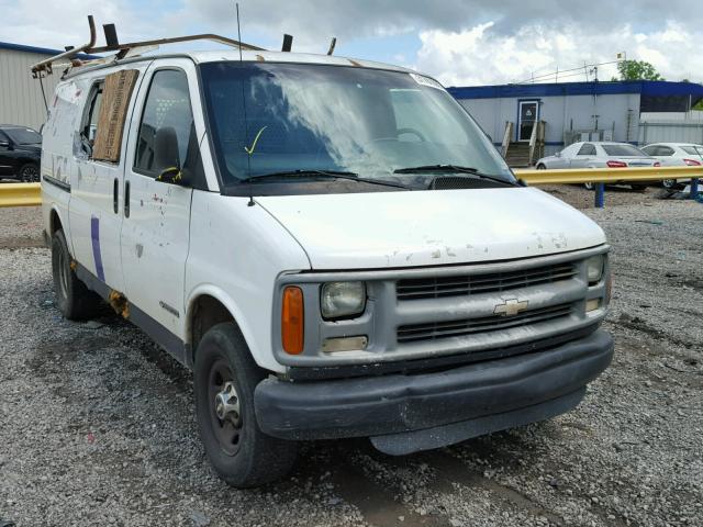 1GCGG25R711173359 - 2001 CHEVROLET EXPRESS G2 WHITE photo 1