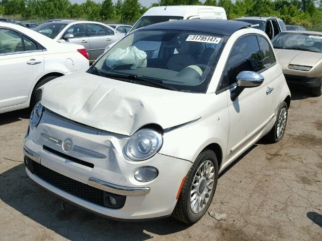 3C3CFFCR8DT742295 - 2013 FIAT 500 LOUNGE WHITE photo 2