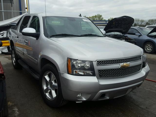 3GNNCEE00AG272104 - 2010 CHEVROLET AVALANCHE SILVER photo 1