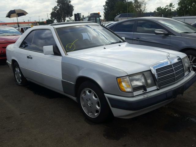 WDBEA51D1NB548987 - 1992 MERCEDES-BENZ 300 CE WHITE photo 1