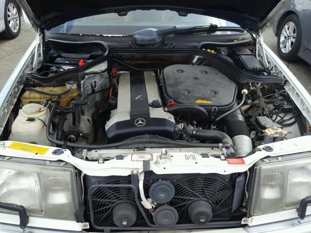 WDBEA51D1NB548987 - 1992 MERCEDES-BENZ 300 CE WHITE photo 7