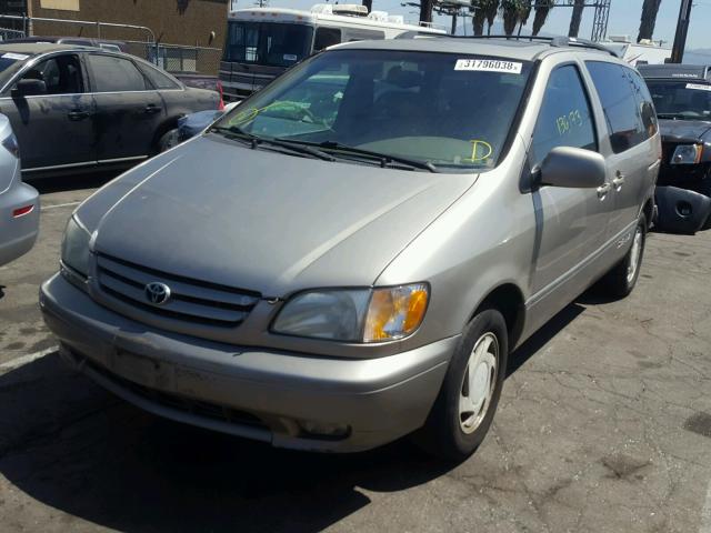 4T3ZF13C61U405259 - 2001 TOYOTA SIENNA LE BEIGE photo 2