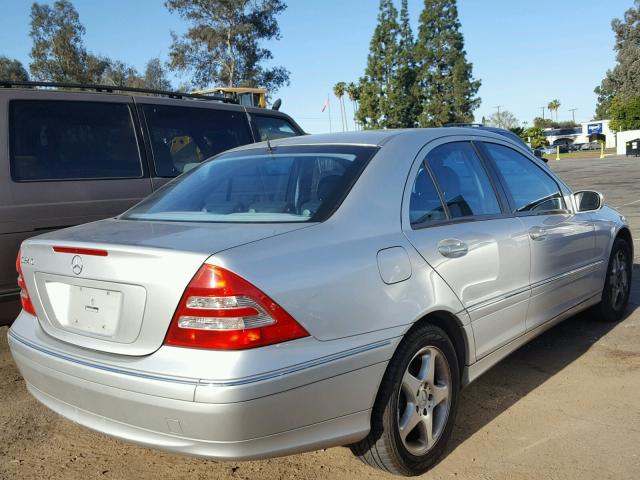 WDBRF61JX1F037084 - 2001 MERCEDES-BENZ C240 SILVER photo 4