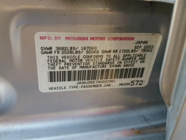 JA3AJ26E74U022901 - 2004 MITSUBISHI LANCER ES SILVER photo 10