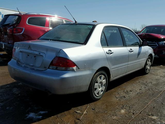 JA3AJ26E74U022901 - 2004 MITSUBISHI LANCER ES SILVER photo 4