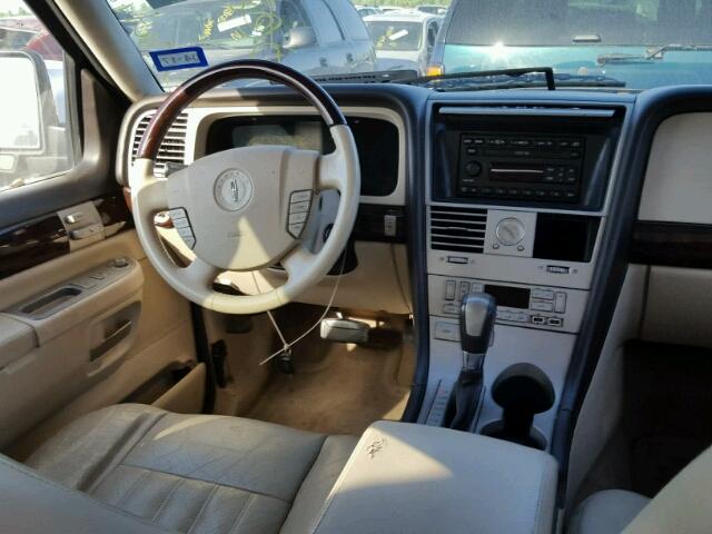 5LMEU68H23ZJ36419 - 2003 LINCOLN AVIATOR 黑色 照片 9