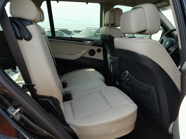 5UXZV8C54BL419127 - 2011 BMW X5 XDRIVE5 შავი ფოტო 6