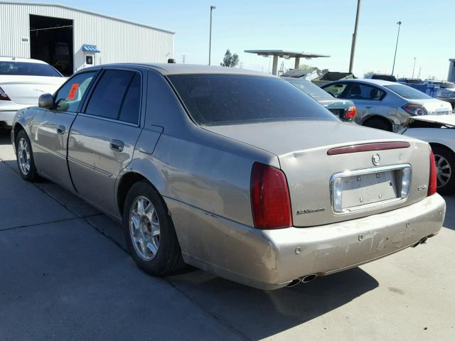 1G6KE57Y32U130842 - 2002 CADILLAC DEVILLE DH BROWN photo 3