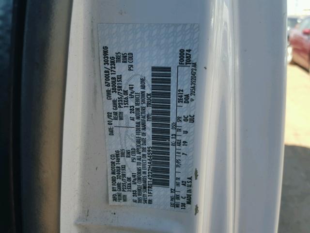 1FTRE14232HA64595 - 2002 FORD ECONOLINE WHITE photo 10