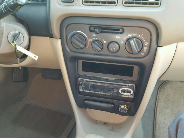 1Y1SK5288YZ403696 - 2000 CHEVROLET GEO PRIZM 金色 照片 9