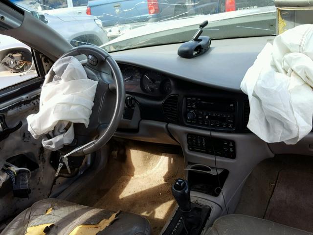 2G4WB55K3Y1349029 - 2000 BUICK REGAL LS 银色 照片 9