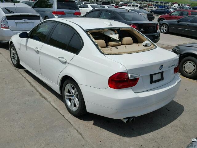 WBAVC93538KZ73640 - 2008 BMW 328 XI WHITE photo 3