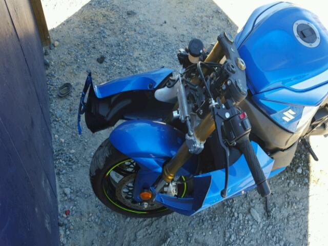 JS1GR7MAXG2101491 - 2016 SUZUKI GSX-R750 BLUE photo 9