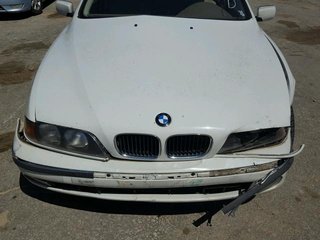 WBADM6346YGU09496 - 2000 BMW 528 I AUTO WHITE photo 7