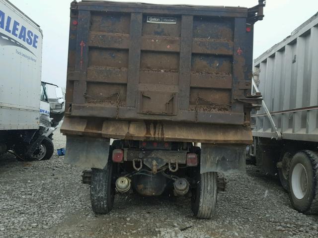 2FZHAWDA66AV47652 - 2006 STERLING TRUCK LT 8500 WHITE photo 6