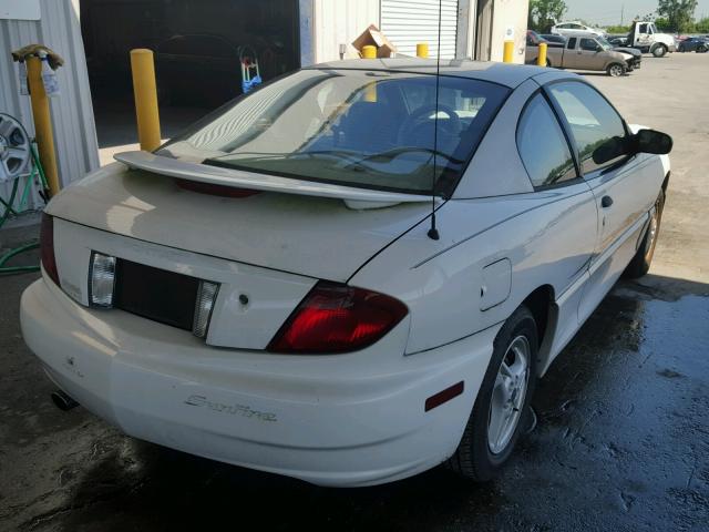 3G2JB12F45S188970 - 2005 PONTIAC SUNFIRE WHITE photo 4