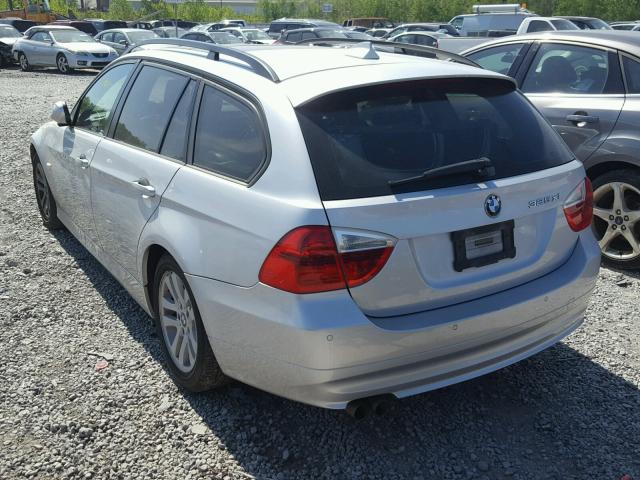 WBAVT13526KW23978 - 2006 BMW 325 XIT SILVER photo 3