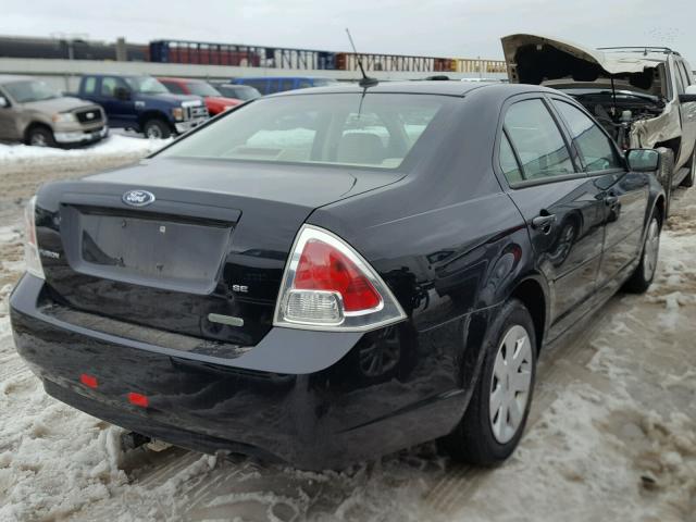 3FAHP06Z18R221323 - 2008 FORD FUSION S BLACK photo 4