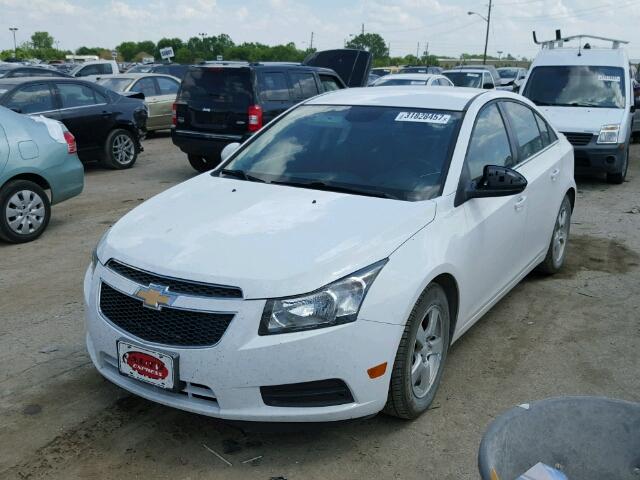 1G1PC5SB6D7205765 - 2013 CHEVROLET CRUZE LT WHITE photo 2