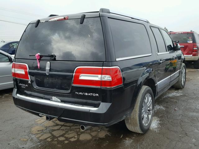 5LMFL28508LJ20610 - 2008 LINCOLN NAVIGATOR შავი ფოტო 4