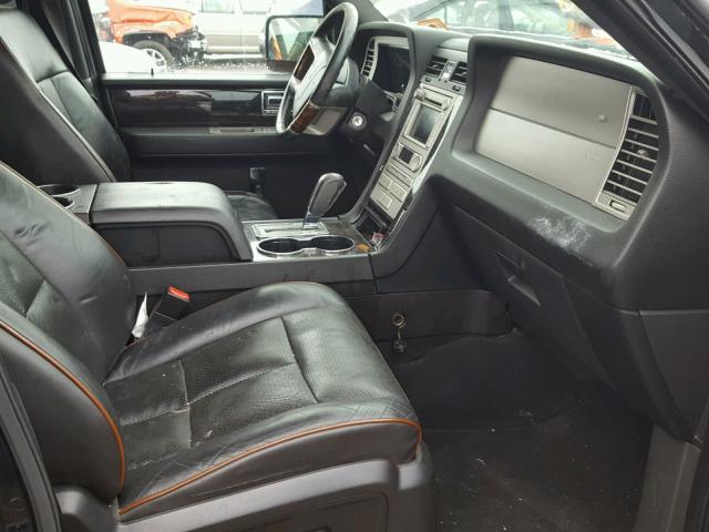 5LMFL28508LJ20610 - 2008 LINCOLN NAVIGATOR შავი ფოტო 5