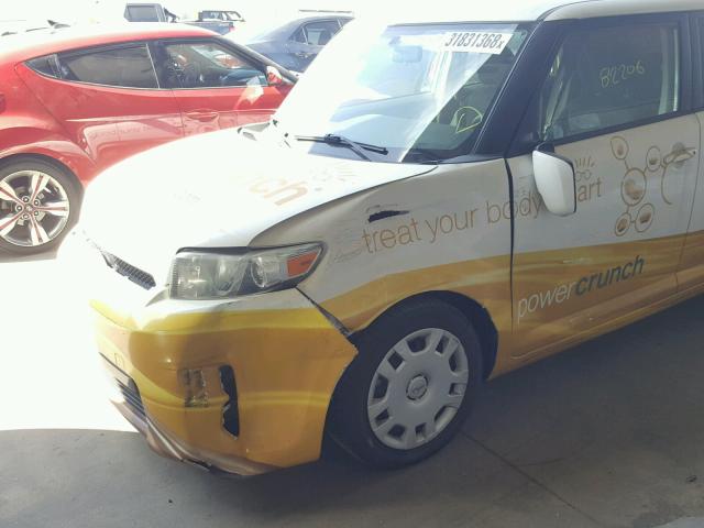 JTLZE4FE6DJ045449 - 2013 TOYOTA SCION XB WHITE photo 9