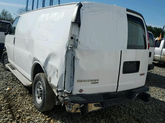 1GTW7FCF4F1900377 - 2015 GMC SAVANA G25 WHITE photo 9