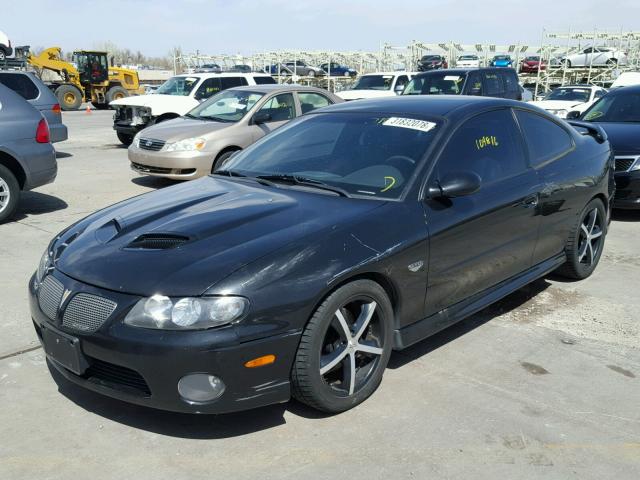 6G2VX12UX5L382042 - 2005 PONTIAC GTO BLACK photo 2