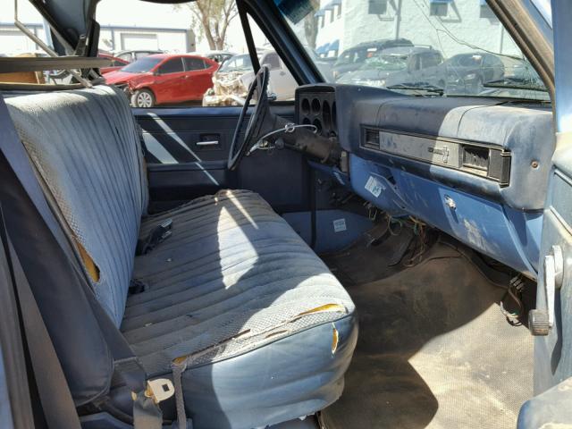 1GCER24Z4HJ113732 - 1987 CHEVROLET R20 GRAY photo 5