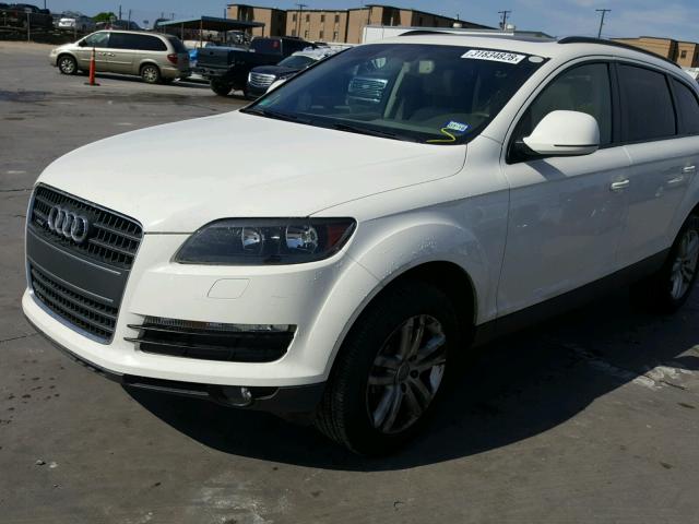 WA1AY74L87D075827 - 2007 AUDI Q7 3.6 QUA WHITE photo 2