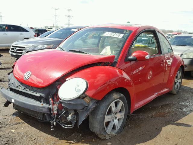 3VWRR31C06M424126 - 2006 VOLKSWAGEN NEW BEETLE წითელი ფოტო 2