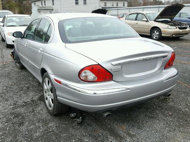 SAJEA51C94WD62022 - 2004 JAGUAR X-TYPE 3.0 SILVER photo 3