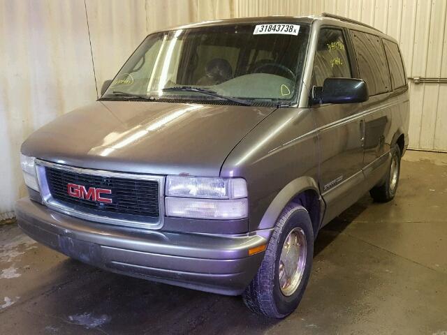 1GKEL19W3XB523834 - 1999 GMC SAFARI XT BROWN photo 2